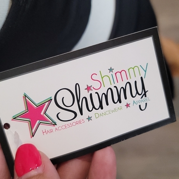 Shimmy Shimmy Inc Crop Top & Short Set - Picture 6 of 7